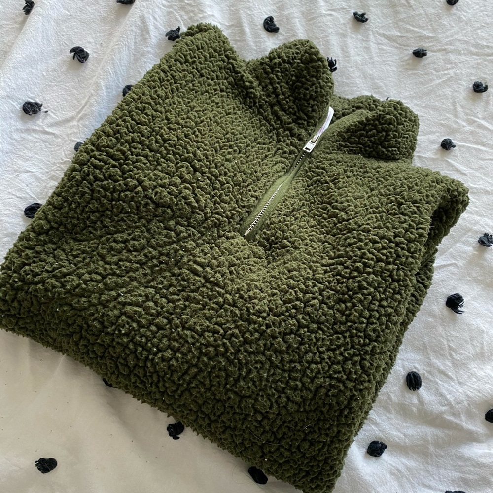 Faux sheep pull-over